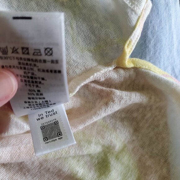 Ted Baker White/Yellow/Pink Watercolor Floral Ciana V-Neck Linen Top 2 - Picture 12 of 15